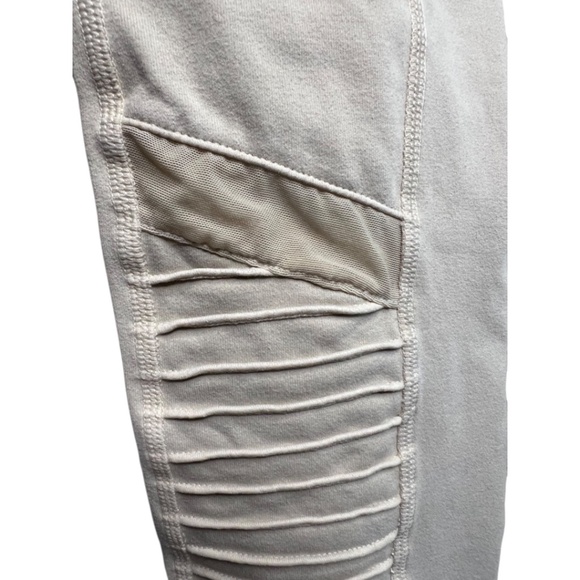 Alo HIGH-WAIST MOTO Legging Size‎ S Off White - Picture 2 of 7